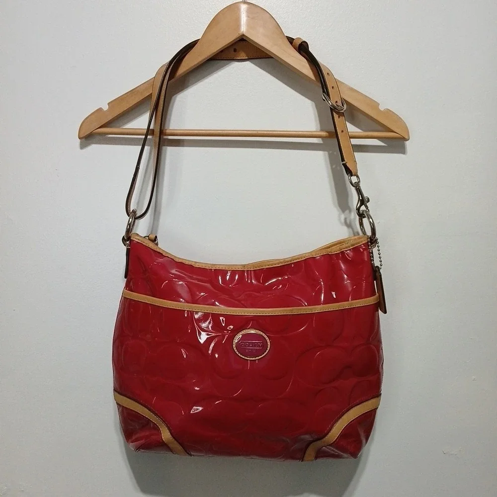 COACH Peyton Embossed Patent Leather Hobo Bag Berry Color Tan Interior